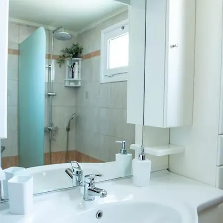 Marios House Emparos